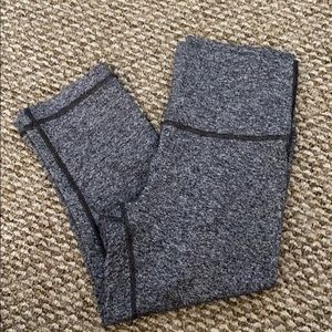 Lululemon wunder under. Size 6.